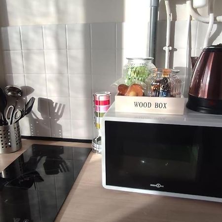 Studio 15 Mn De Paris Шел Екстериор снимка